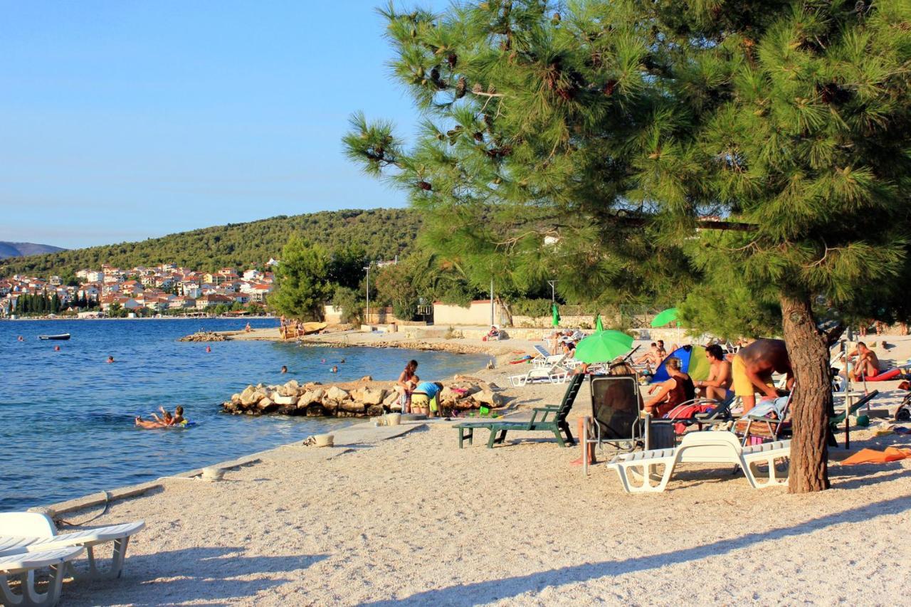 Apartments By The Sea Trogir - 15011 Exterior photo